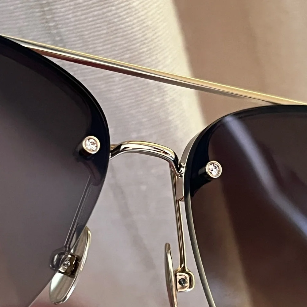 Alexander McQueen sunglasess. NEW! - Picture 14 of 15
